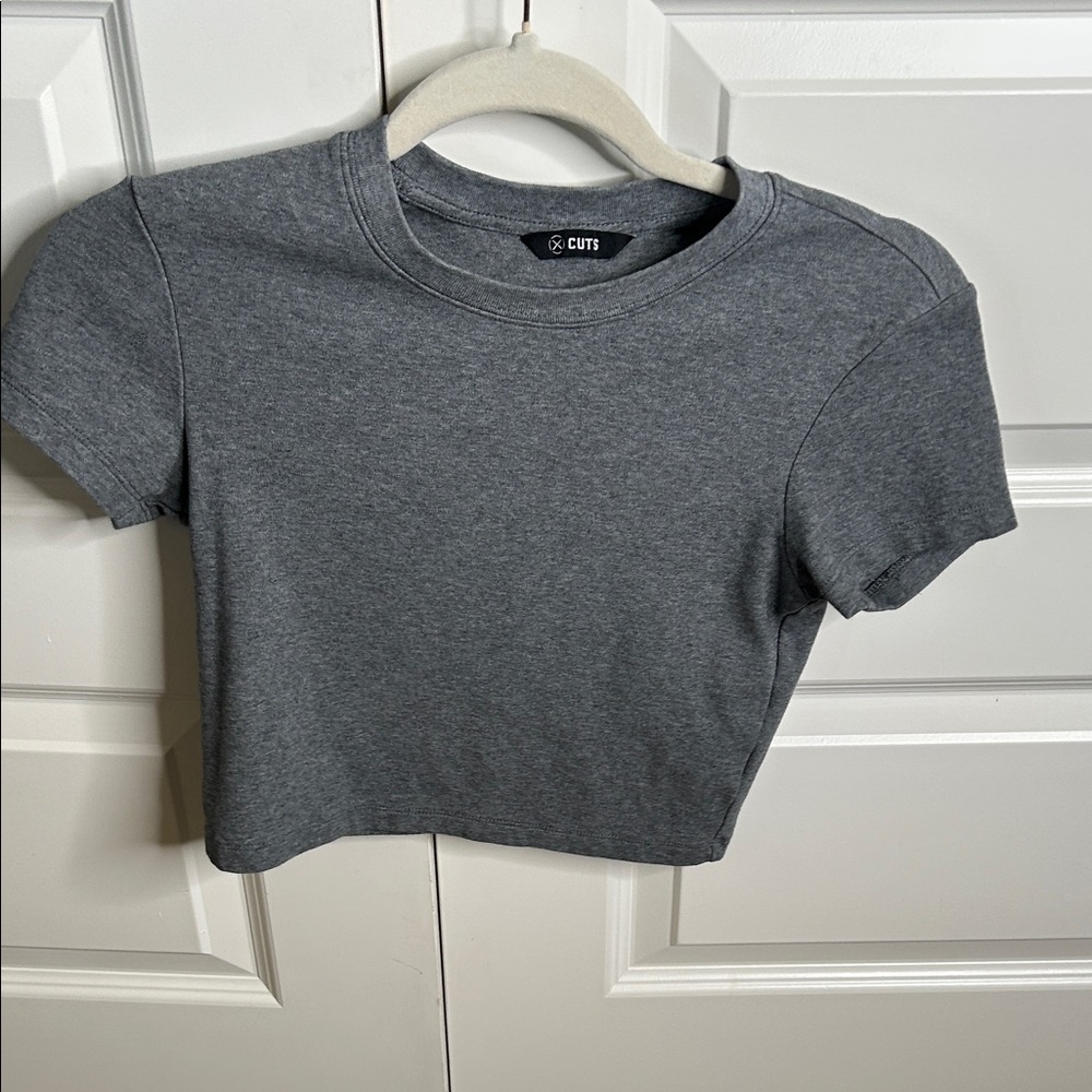 Womens cropped t shirt